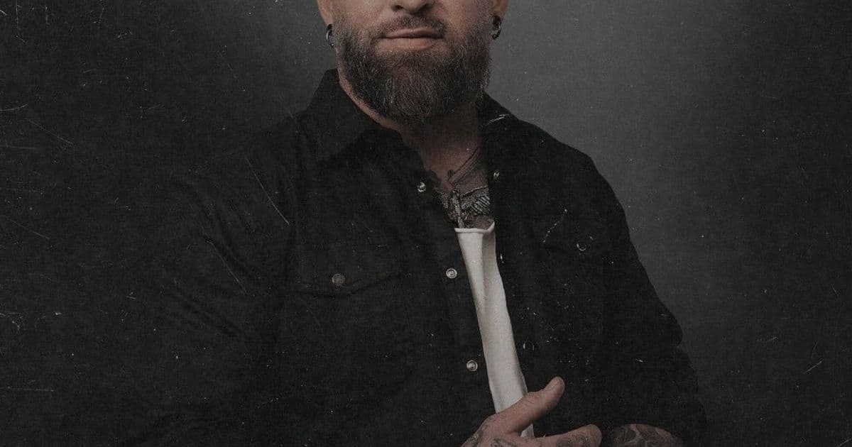 Brantley Gilbert Full Band Acoustic Show