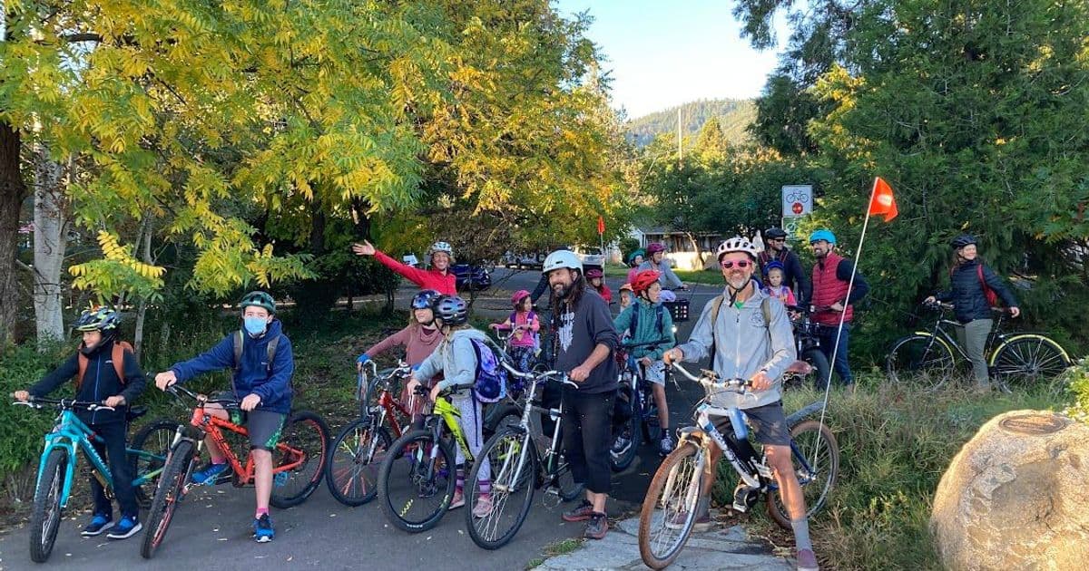Bike Bus to Willow Wind, Trails, AMS, and Walker