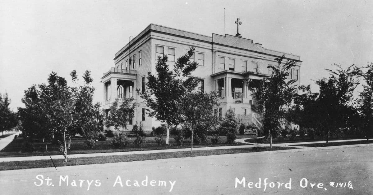 Windows in Time: History of St. Mary's in Jacksonville from 1865 to Today