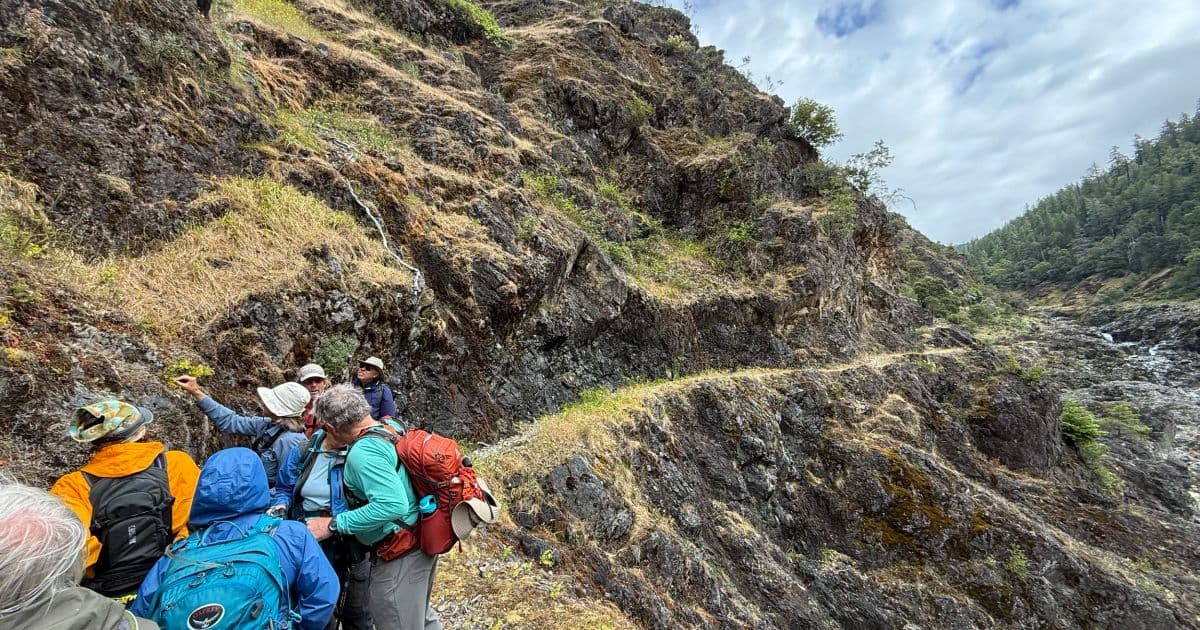 2027 Trip: 5-Day, 4-Night Raft-Supported Hike Along the Rogue River Trail