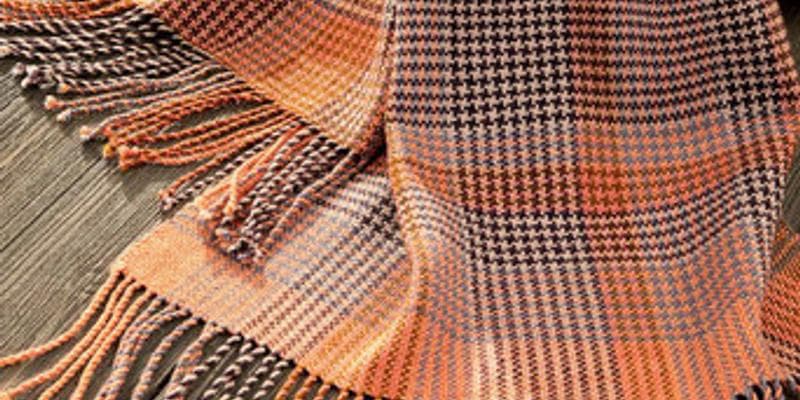 Weaving Color Houndstooth